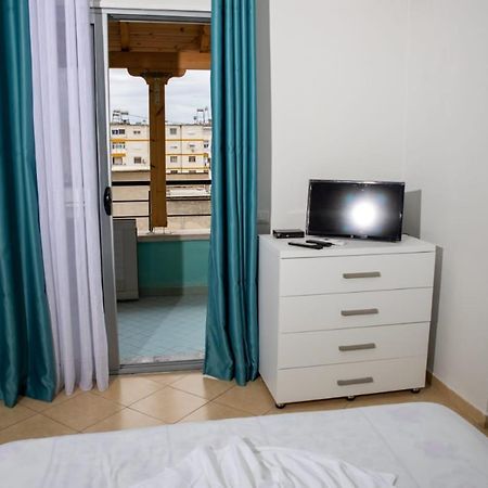Colombo'S Apartment Vlore Exterior photo
